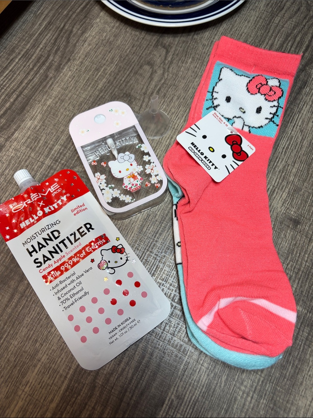 🌻5 for $30🌻 Hello Kitty Crew Socks with Hand Sanitizer & Holder